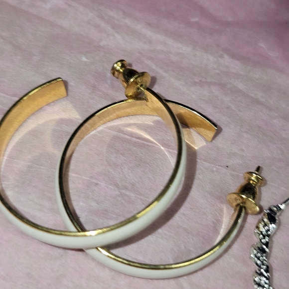 Earring Bundle - Picture 5 of 7